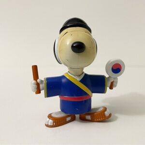 Snoopy World Tour Korea Figure Toy